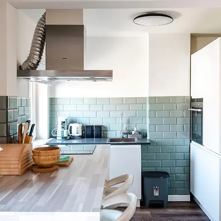 Albatros Aan Zee - Zandvoort